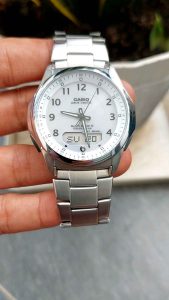 Đồng hồ nam Casio M630 mặt trắng pin năng lượng hàng Si