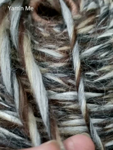 Cuộn 125gr Len cừu màu loang cỡ sợi lớn