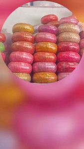 หมอนฝักทอง ทักแชทเลือกสีได้เลยค่ะ ขนาดกว้าง 13.5 และ 17.5 นิ้ว