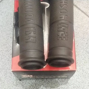 HANDGRIP SARUNG SETANG UNIVERSAL