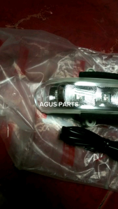 Isuzu Lampu Sein Spion Ori Panther LS-Grand Touring Tahun 2005 Ke Atas Putih (1)