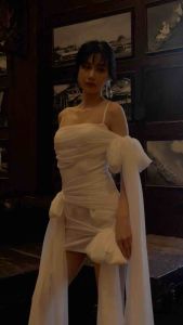 Deform_official-ribbon lady dress