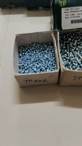 สกรูหัวกลม JP หัวกลมแฉก JP3 JP4 JP5 JP6. บรรจุถุงละ 25 ตัว