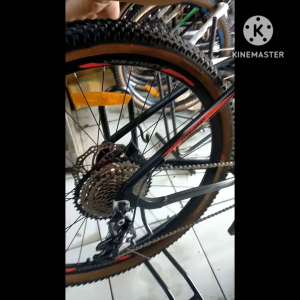 Paddock universal sepeda Pedok sepeda model Lparkir buat sepeda 26 275 29er standar pajang sepeda standar L standar parkir 2 fungsi merk inter standar sepeda untuk pajang di rumah