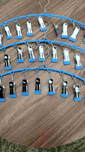 Móc treo quần áo 1 móc 10 kẹpmóc treo quần áotất đồ lót_Móc kẹp quần áo tiện lợi