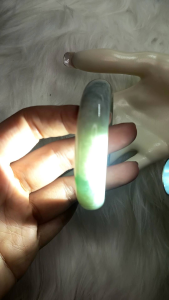 jadeite B C 翡翠  明显翡翠特征 59.1mm