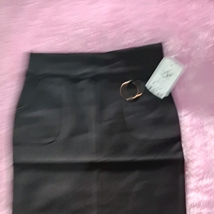 Rok Span Kode 5623: Desain Elegan & Pakaian Wanita