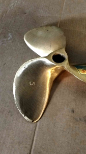 besi kuningan asli>>> Grosir kipas perahu baling perahu no 5 as 3/4 / D3 x 5 as 19mm