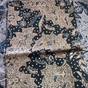 Kain Jarik Krem Klasik Daun Ukel Bawahan Kebaya dan Beskap
