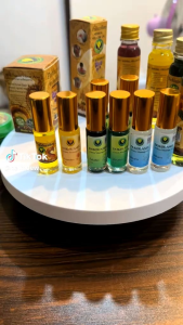 พิมเสนน้ำมันสำหรับสูดดม(แพ็ค3) สีเหลียงสีเขียวสีขาว ดอกบัวสี ขวดแก้วหัวลูกกลิ้ง 5ซีซี