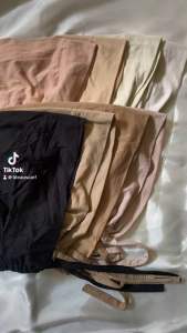 CIPUT INNER HIJAB & KAOS RAYON UNTUK PERGI KE MASJID