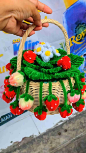 Strawberry kawat bulu keranjang bulatbunga hiaskawat bulu