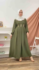 Gamis Renda Sweet Lengan Panjang: Model Fashion Wanita Muslim Modem Terbaru
