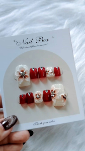 Nails chân -Nails thiết kế Hoa Đào