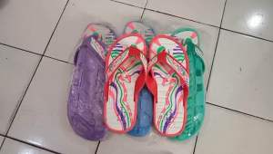 Sandal jepit Yumeida NO 95 dan 10 yang sangat populer di Indonesia