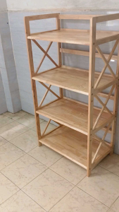 Kệ vi sóng 4 tầng sâu 38cm  ngang 64cm cao120cm  gỗ cao su màu tự nhiên đã  thông qua tẩm sấy chống mối mọtchịu nước bền hơn so gỗ thông và MDF nhân tạo đa năng đẹp.