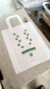 Tas Spunbond Handle/ Goodie Bag / Tas Kain Polos Uk 25x35