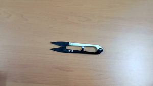 Gunting Buang Benang Kain / Gunting Cekris / Thread Cutter Besar Ecer