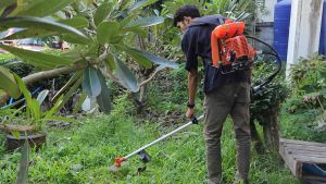 เครื่องตัดหญ้า 328 ( ข้ออ่อน ) - ครบชุด KAMUYA