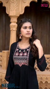 JM Couture Elegant embroidery A-line gathered kurta