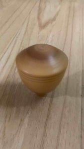 Con quay bằng gỗ ( cù) hàng cực đẹp Tặng kèm dây Bông vụ bằng gỗ