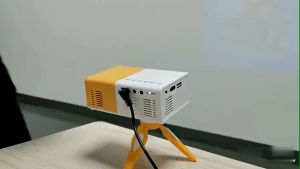 proyektor mini led holder