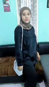 Tas Rajut Wanita Serut Bahu: Tas Rajut untuk Acara Sehari-hari