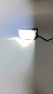 ไฟสปอตไลท์6 สเต็ป 15W (1ดวง) 12/24โวลต์ รถยนต์ หกล้อ สิบล้อ