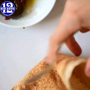 ALSAADAH Stuffed Eggplant Makdous-(660 G)-مكدوس شامي بالجوز-(EXP:07/2026)