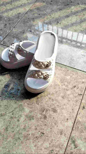 sandal selop wedges tebal Eva wanita terbaru varian kancing kamifa yang lagi trend