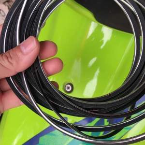 คิ้วโครเมี่ยมยัดเข้าร่อง 5 เมตร เสริมร่อง ไม่มีกาว ตกแต่ง