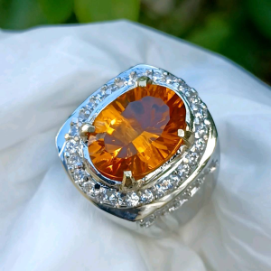 CINCIN BATU YELLOW CITRINE OVAL CUTTING TOP QUALITY