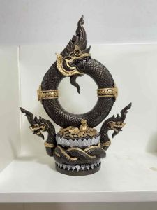 5 นิ้ว 4 สูง 14 นิ้ว บ่วงพญานาคราช ฐานพญานาคบันดาลทรัพย์ มวลสารแร่เหล็กน้ำพี้ ฐาน