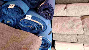 KARPET BUANA || KARPET BABUT SEKALI PAKAI || KONDISI 90 % BAGUS | MURAH | BIRU TUA | ECER DAN GROSIR