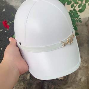 🐝MẪU MỚI 🐝 Nón bảo hiểm kết Nữ đai da chữ đính đá { Cty TRÍ LIỄU }
