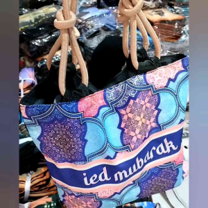 Totebag Oleh-Oleh Umroh Haji: Desain & Bahan Praktis