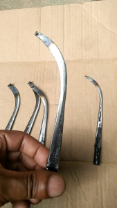 pisau gaharu 6pcs alat pembersih kayu gaharu terbuat dari  besi baja kualitas tinggi.