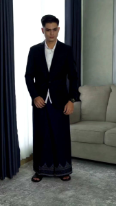 sarung dewasa tenun katun cotton bali rayon pria santri perlengakapan alat solat batik tulis polos motif gus iqdam exclusive terbaru terlaris kekinian idul fitri lebaran umar said arrafi adem