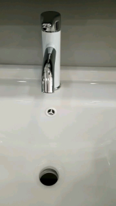 Vòi rửa mặt nóng lạnhvòi rửa mặt lavabo nhà tắm vòi chậu lavabo xoay 360 độ