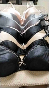 AVON 4PCS NONWIRE BRA Wynmarseliand sol!32AB34AB36AB38AB