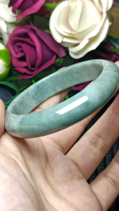 (Certificate) 100% Natural High Quality Natural Burmese Jade Feicui Jade Bangle 55mm (附证书) 100%纯天然A货 缅甸蓝水翡翠手镯 55mm 精致上档次 水头油亮 值得收藏