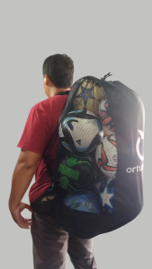 Tas Bola Sepak Jumbo: Muat 10 Bola
