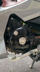 อุดจานไฟหลบข้อเหวี่ยง Wave125 irs บังลม หัวเถิก หัวแหลม/w100 ปลาวาฬ โซนิคMsx/ราคาต่อ 1 คู่