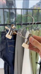 Móc kèm kẹp treo quần áo móc treo đồ đa năng bằng thép không rỉ tiết kiệm diện tích. Móc kẹp đơn móc kẹp đôi