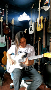 JCRAFT s-3v Series: Relic Tone Guitar & High-Quality Parts