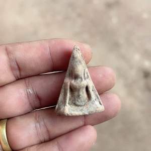 พระนางพญา วัดนางพญา พิษณุโลก เนื้อดิน