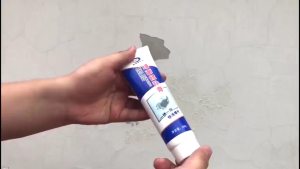 Dempul Tembok Instan Wall Repair Cream Waterproof 3K05