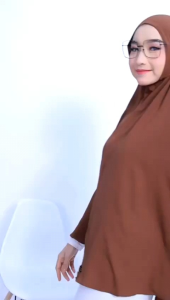 Hijab khimar Bergo maryam non ped tali crinckle airflow XXL/Jilbab jumbo syiria polos instan