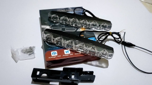 Led Drl 6Mata Dengan Sen Flowing Gerak - Lampu Led Bemper Mobil - Luxeon LED Putih - Fungsi Sen Bergerak - DC12Volt (Tidak untuk Truk/Bus)