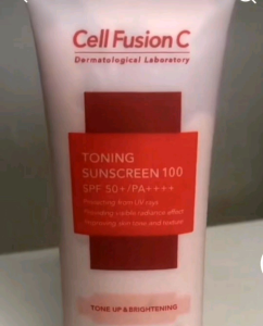 FULL BOX -Kem Chống Nắng Nâng Tông Kiềm Dầu Cell Fusion 35ml mẫu Mới